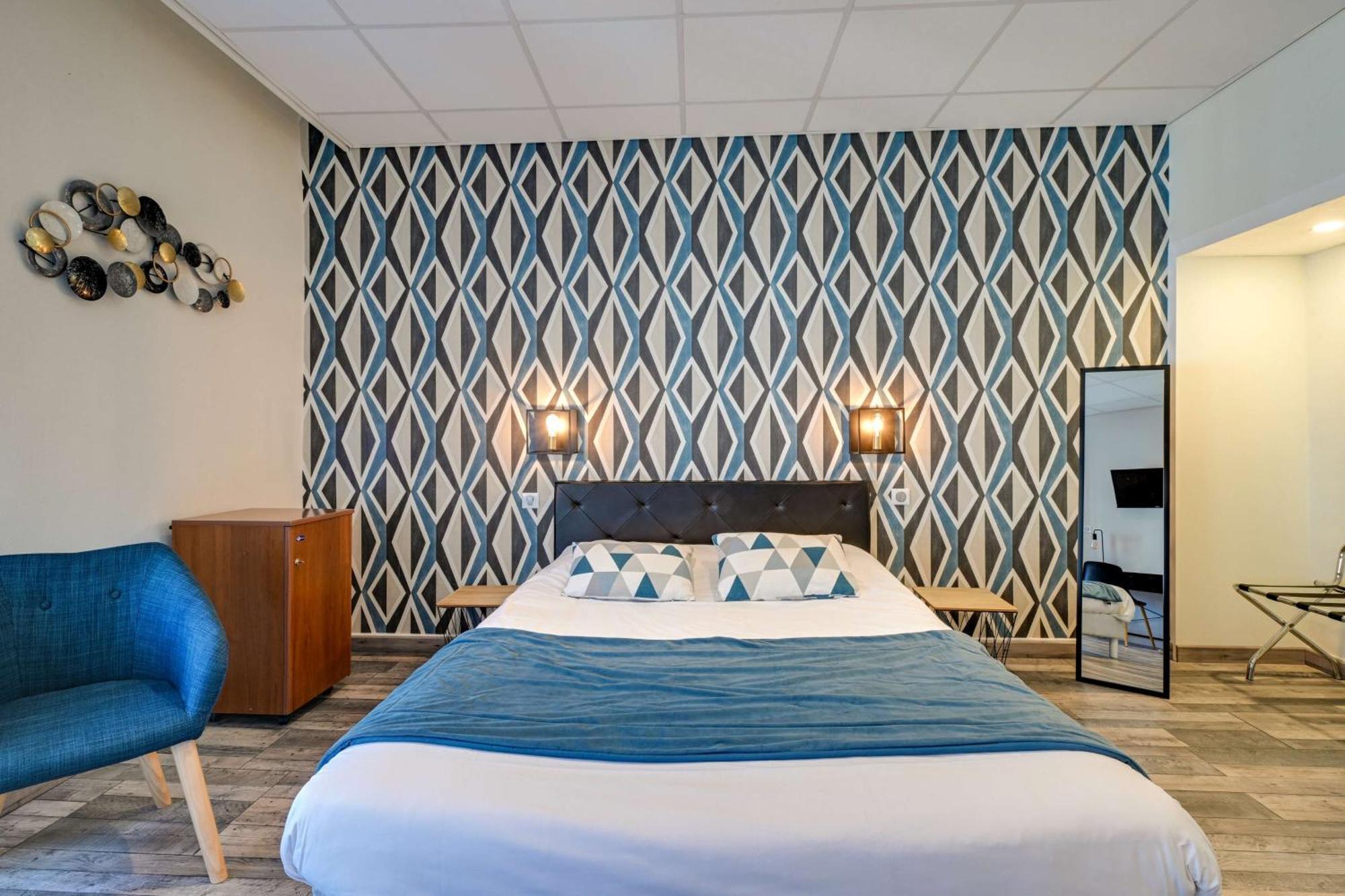 Brit Hotel Roanne - Le Grand Hotel Esterno foto