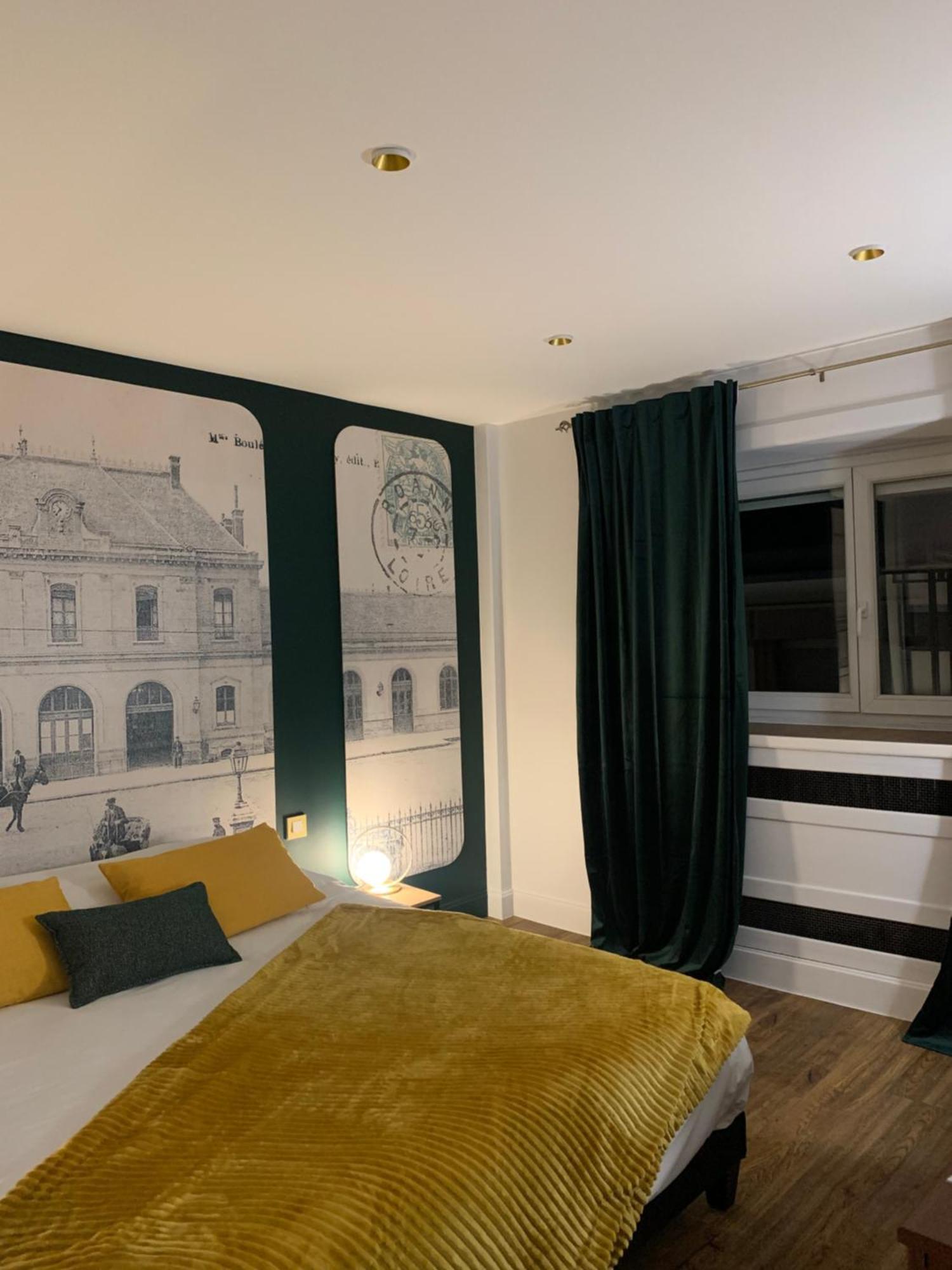 Brit Hotel Roanne - Le Grand Hotel Esterno foto
