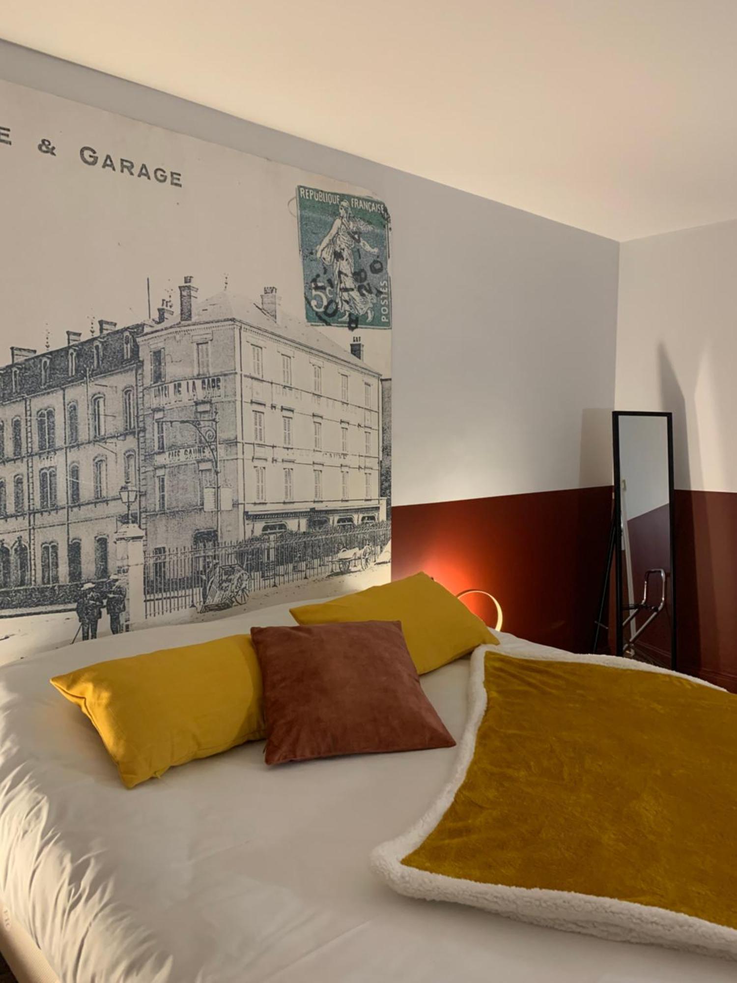 Brit Hotel Roanne - Le Grand Hotel Esterno foto