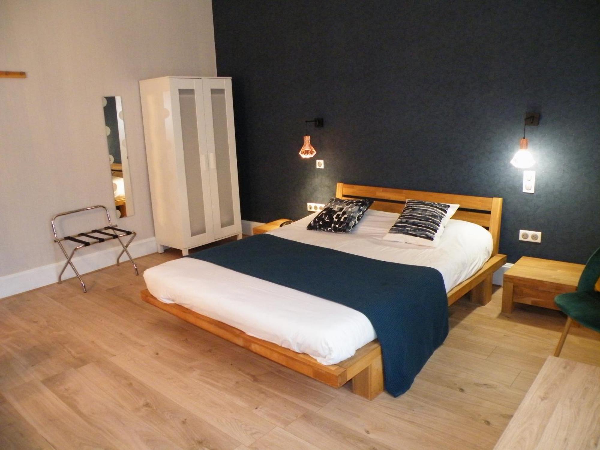 Brit Hotel Roanne - Le Grand Hotel Esterno foto